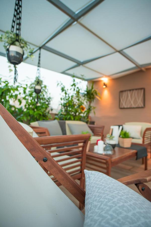 Athenian Living Suites Екстер'єр фото