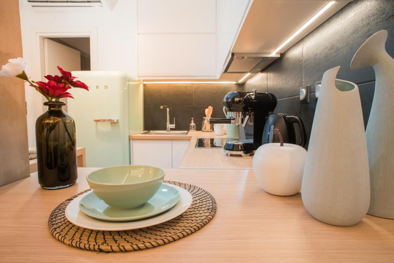 Athenian Living Suites Екстер'єр фото