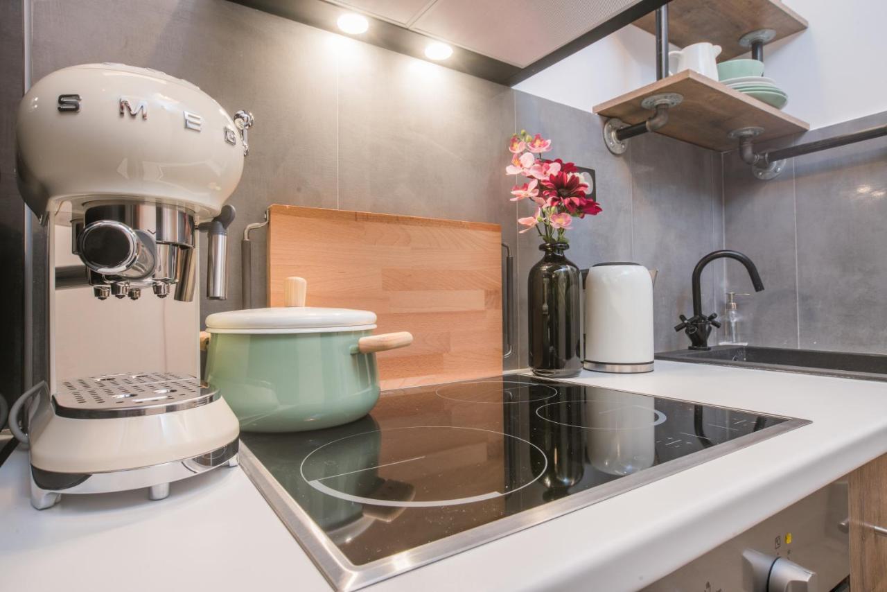Athenian Living Suites Екстер'єр фото
