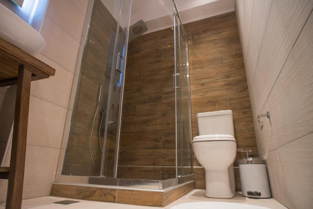 Athenian Living Suites Екстер'єр фото