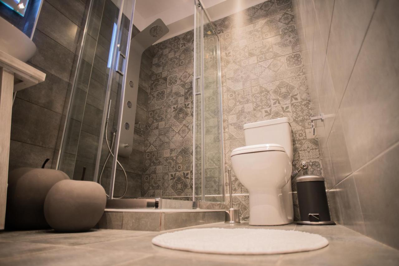 Athenian Living Suites Екстер'єр фото